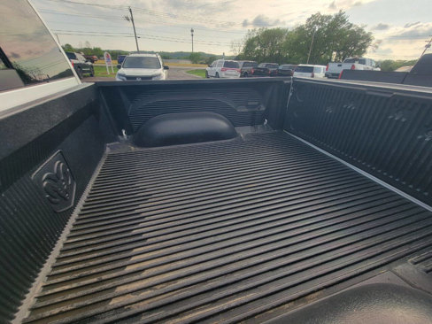 Used 2011 RAM 1500 Classic SLT image 10