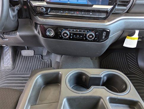Used 2023 Chevrolet Silverado 1500 LT image 27