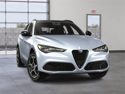 New 2025 Alfa Romeo Stelvio Sprint image 8