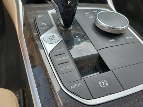 Used 2019 BMW 330i Sedan w/ Premium Package image 29