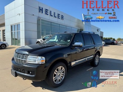 Used 2012 Lincoln Navigator 4WD image 1