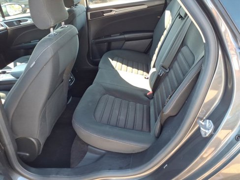 Certified 2019 Ford Fusion SE image 13