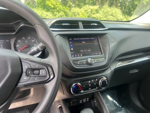 Used 2023 Chevrolet TrailBlazer LT image 8