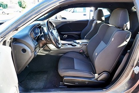 Used 2022 Dodge Challenger GT image 13