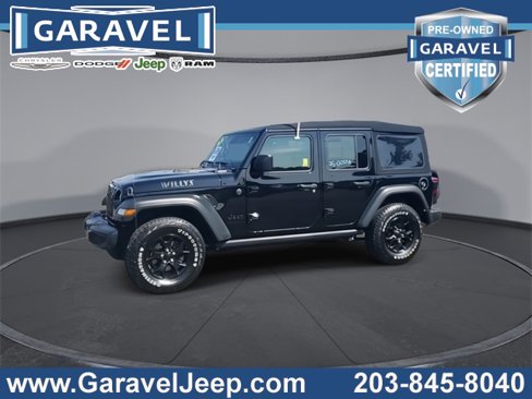 Used 2023 Jeep Wrangler Willys image 4