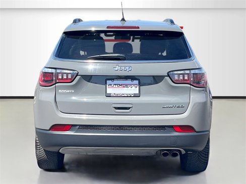 Used 2019 Jeep Compass Limited image 6