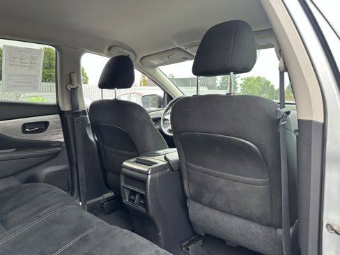 Used 2017 Nissan Murano S image 13
