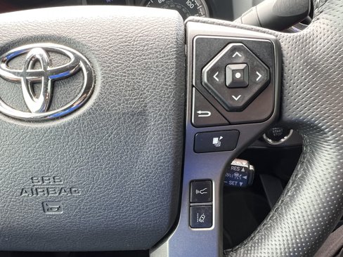 Used 2020 Toyota Tacoma TRD Sport image 20