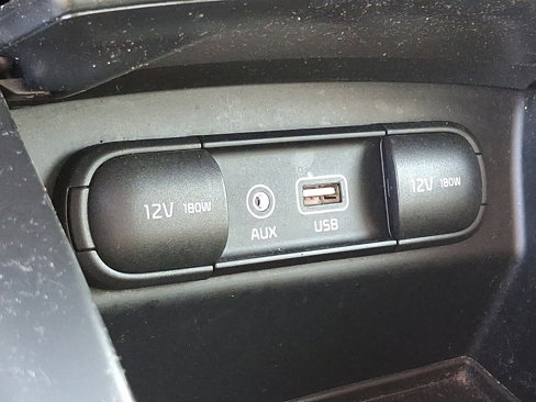 Used 2017 Kia Sorento LX w/ LX V6 Convenience Package image 24