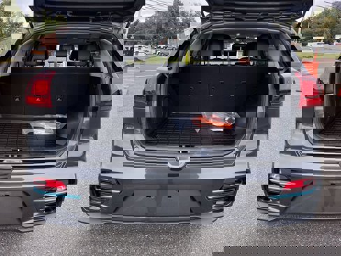 Used 2022 Kia Niro EX w/ Cold Weather Package image 11