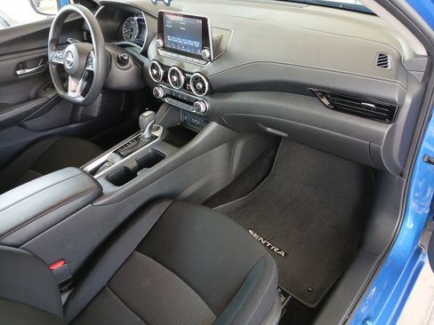Used 2024 Nissan Sentra SV image 29