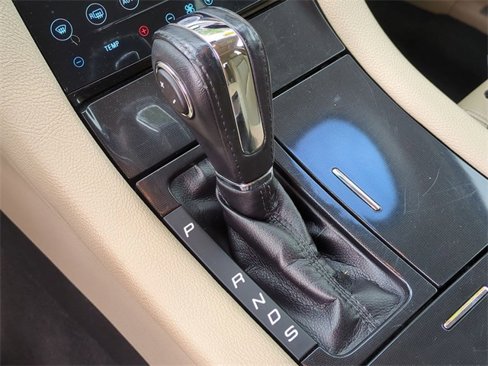 Used 2019 Ford Taurus Limited image 21