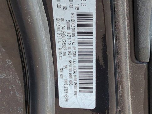 Used 2020 Jeep Grand Cherokee Altitude image 29