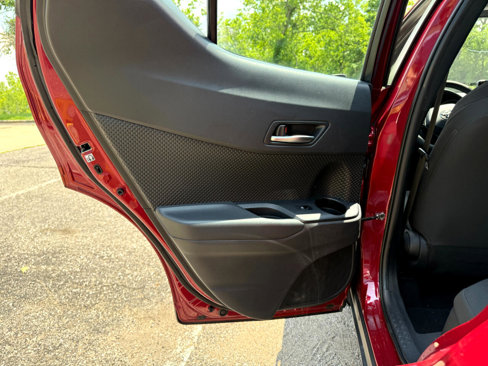 Used 2019 Toyota C-HR LE image 16