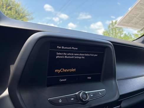 Used 2021 Chevrolet Camaro LT image 16