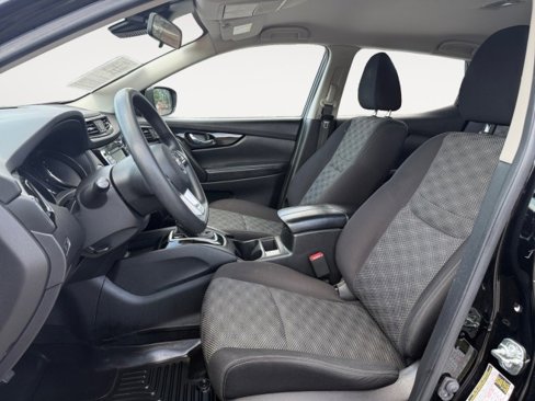 Used 2019 Nissan Rogue Sport SV image 4