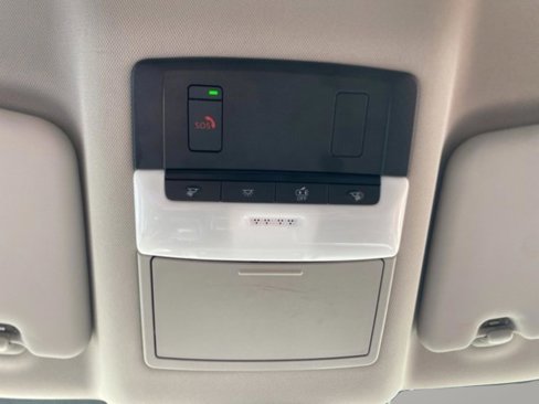 Used 2023 Nissan Rogue SV image 28