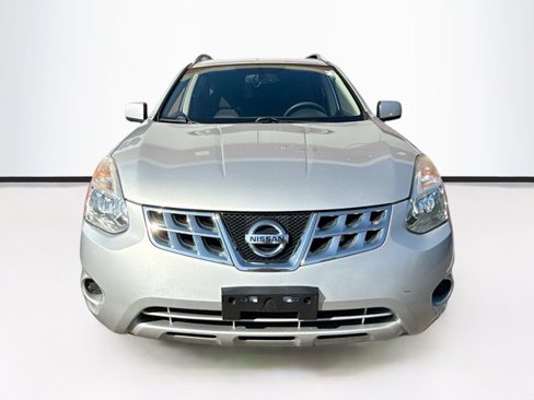 Used 2011 Nissan Rogue SV w/ Premium Pkg image 4