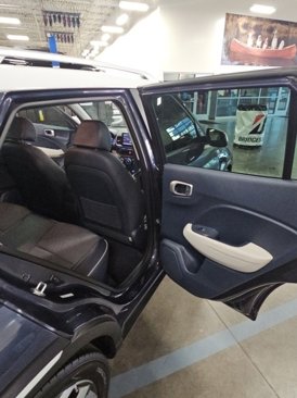 Used 2021 Hyundai Venue image 34