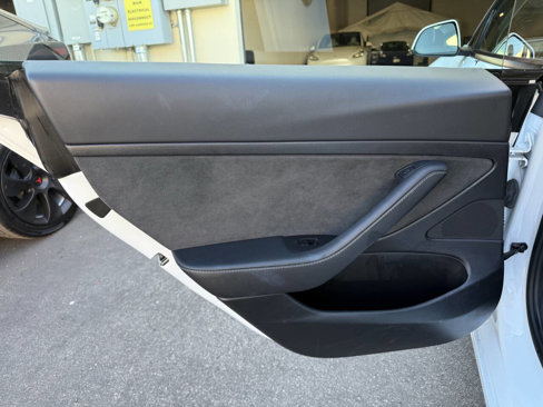 Used 2021 Tesla Model 3 Standard Range Plus image 20