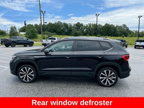 Used 2022 Volkswagen Taos SE image 6
