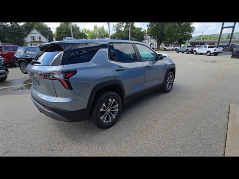 New 2026 Chevrolet Equinox LT w/ Convenience Package II image 8