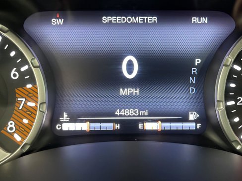 Used 2022 Jeep Renegade Limited w/ Sun, Sound & Wheels Group image 15