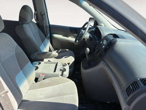 Used 2012 Kia Sedona LX w/ PWR Pkg image 15
