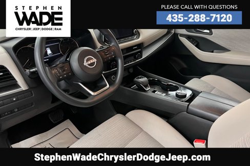 Used 2023 Nissan Rogue SV image 15