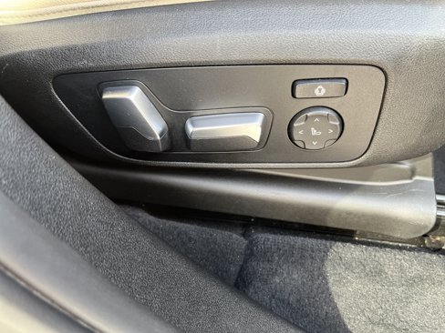 Used 2019 BMW X3 sDrive30i w/ Premium Package image 20