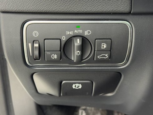 Used 2016 Volvo S60 T5 Premier image 20
