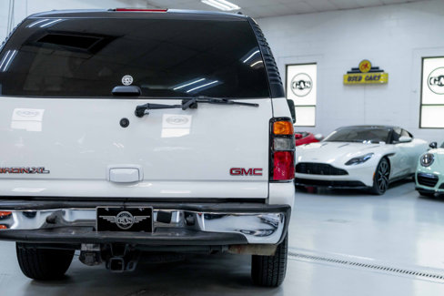 Used 2006 GMC Yukon XL 2500 SLT w/ SLT Preferred Equipment Group image 14