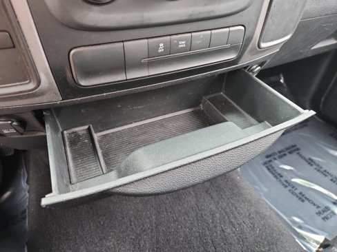 Used 2013 RAM 1500 Express image 28