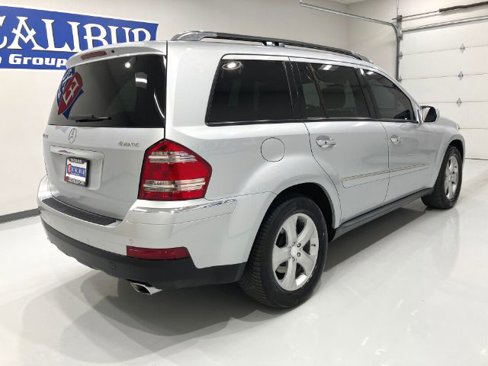 Used 2009 Mercedes-Benz GL 450 4MATIC image 30