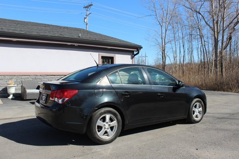 Used 2014 Chevrolet Cruze LT image 4