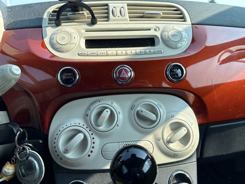 Used 2015 FIAT 500 Pop image 7
