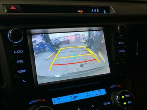 Used 2018 Toyota RAV4 Limited image 24