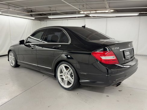 Used 2014 Mercedes-Benz C 250 Sedan image 3