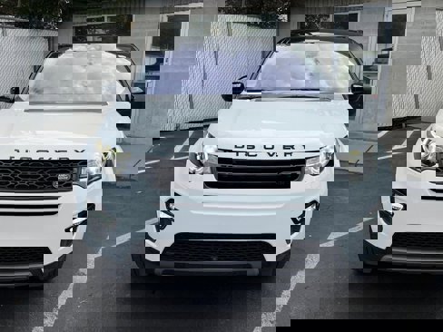 Used 2019 Land Rover Discovery Sport HSE image 2
