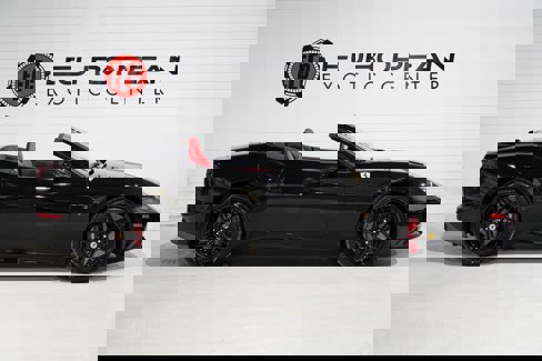Used 2017 Ferrari California T image 6