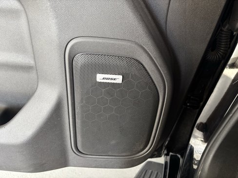 Used 2019 GMC Sierra 1500 SLT w/ SLT Premium Plus Package image 4