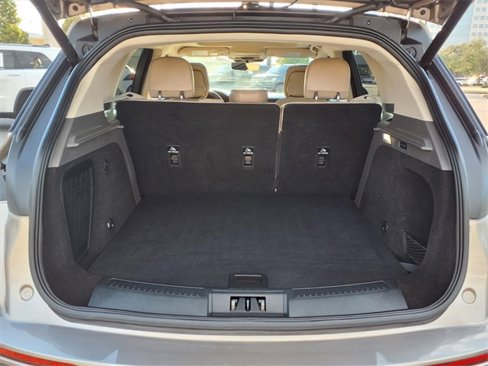 Used 2020 Lincoln Corsair Reserve w/ Equipment Group 201A image 25