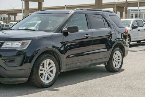 Used 2016 Ford Explorer FWD image 8