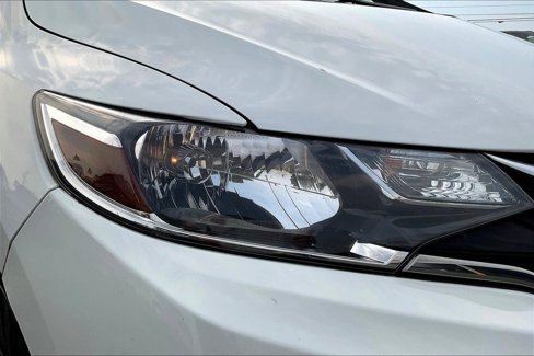 Used 2018 Honda Fit Sport image 29