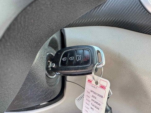 Used 2019 Hyundai Tucson SE w/ Cargo Package image 24