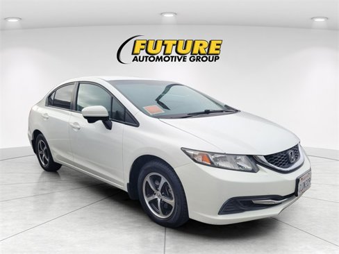 Used 2015 Honda Civic SE image 1