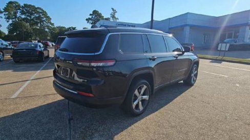 Used 2021 Jeep Grand Cherokee L Limited image 8
