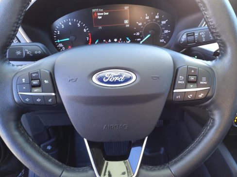Used 2020 Ford Escape SEL image 12