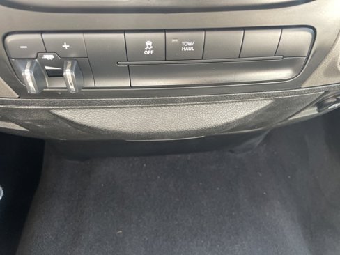 Used 2019 RAM 1500 Express w/ Wheel & Sound Group image 28