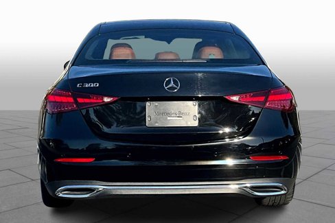 Used 2023 Mercedes-Benz C 300 Sedan image 4